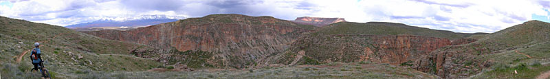 The Hurricane Rim Trail