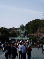 Kamakura 017.jpg (82629 bytes)