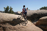 images/Trails/UT-Gooseberry2006/GooseberryMesa-8APR06-34.jpg