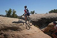 images/Trails/UT-Gooseberry2006/GooseberryMesa-8APR06-35.jpg