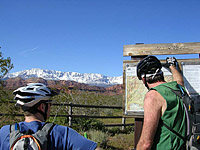 images/Trails/Utah-StGeorge/RoadTrip2005-Day2-ChurchRocks-03.jpg