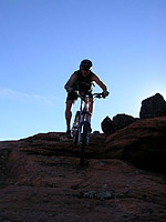 images/Trails/Utah-StGeorge/RoadTrip2005-Day2-ChurchRocks-14.jpg